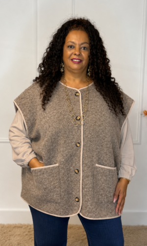 Mouwloos gilet/vest met knopen Maya